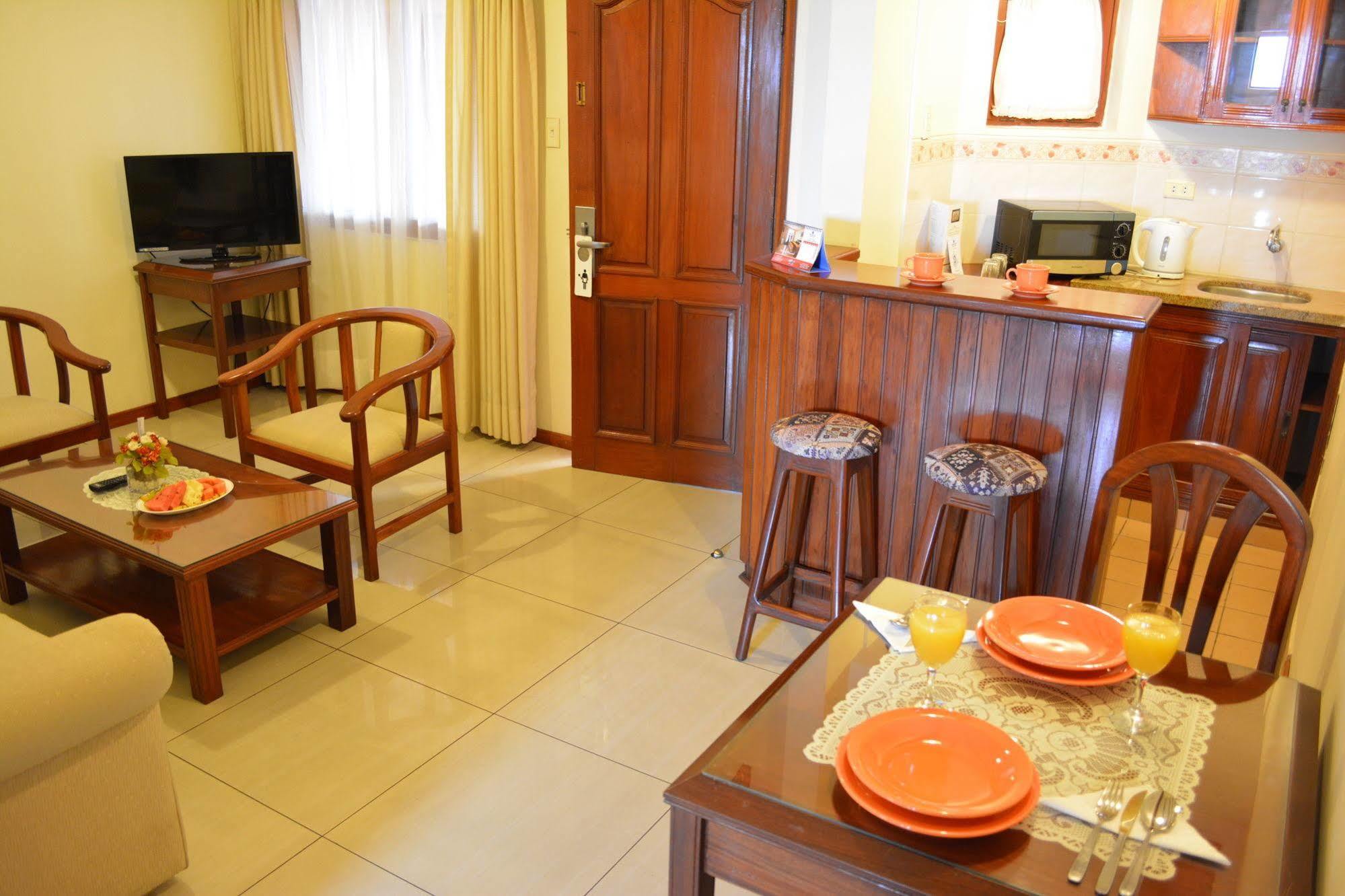 House Inn Apart Hotel Santa Cruz de La Sierra Luaran gambar